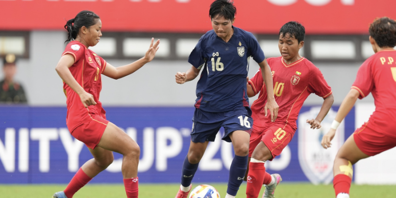 đội hình 3-1-4-2